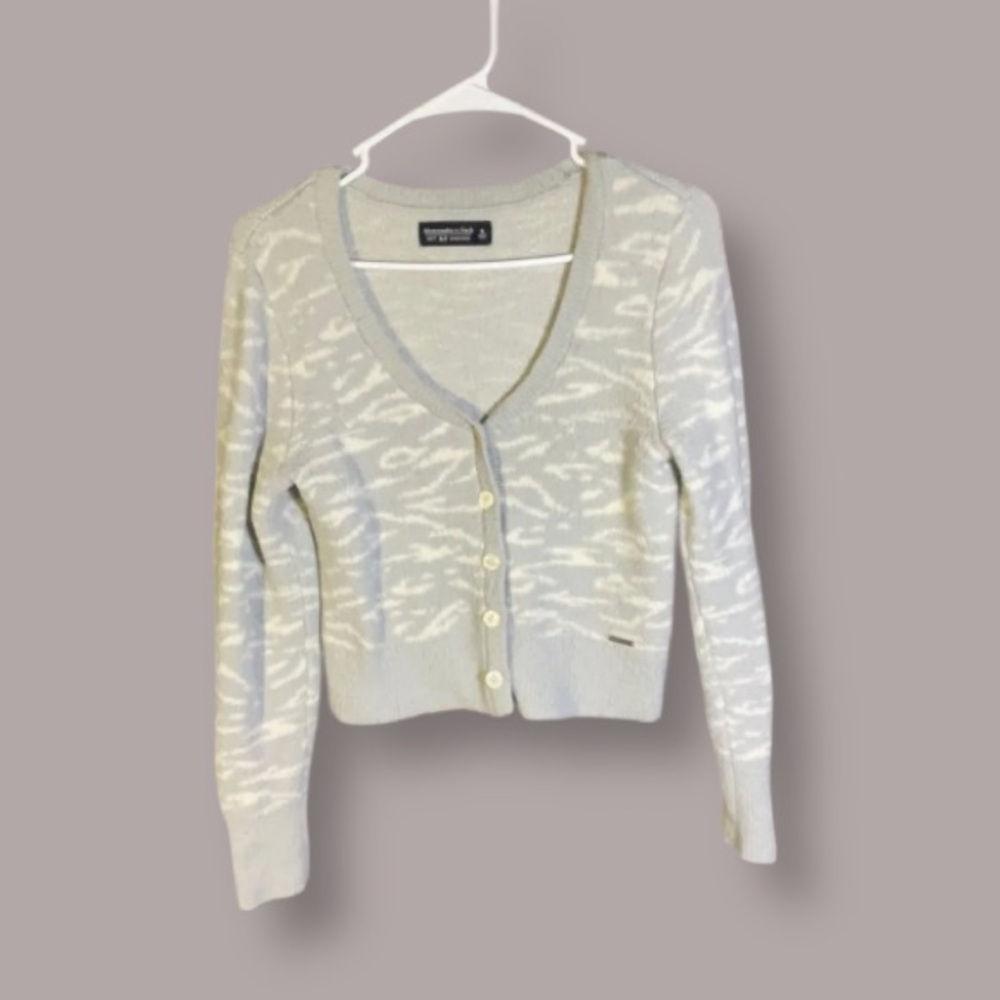 Abercrombie & Fitch Light Cream Cardigan